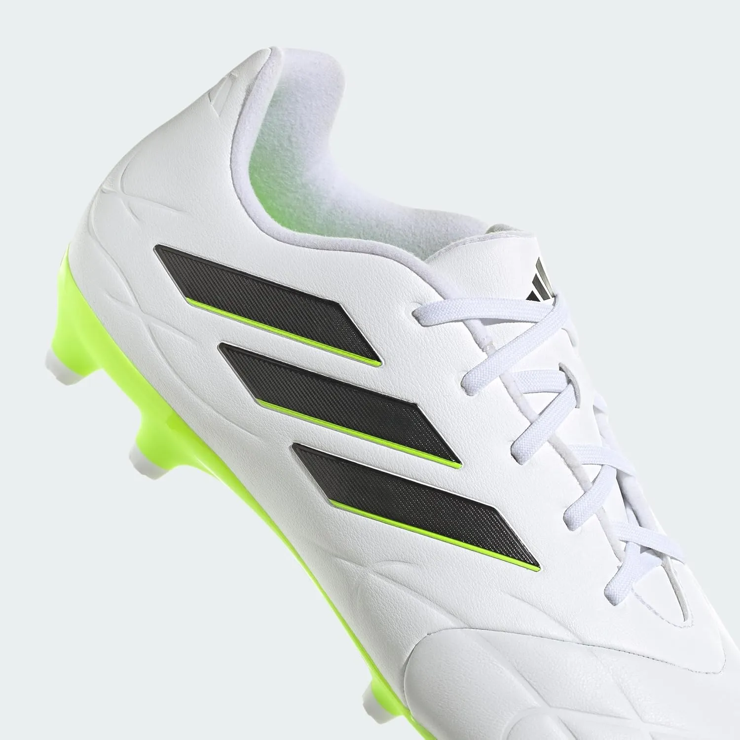adidas Unisex-Adult Copa Pure.2 Firm Ground Sneaker