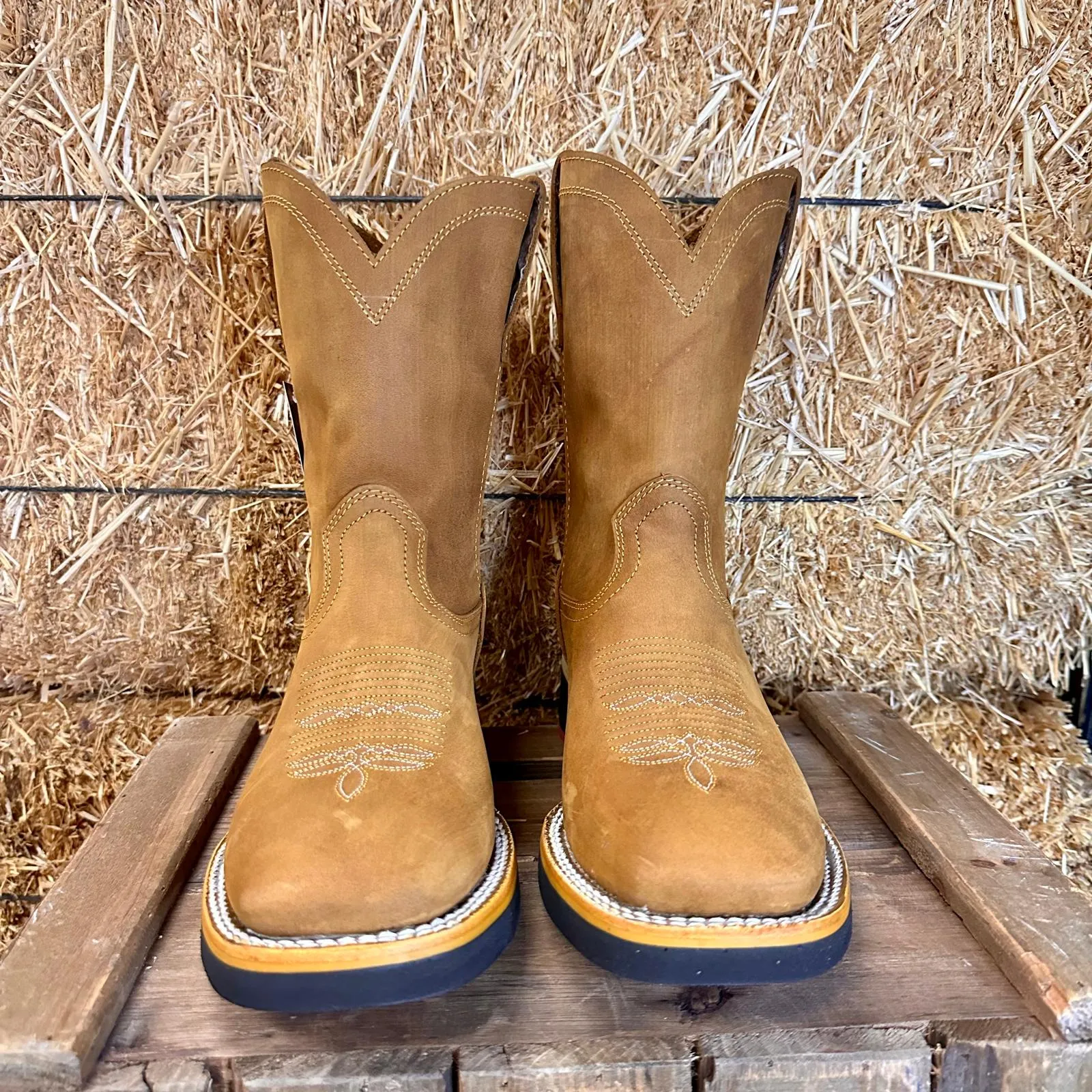 Artillero Square Toe Cowboy Boot- Honey