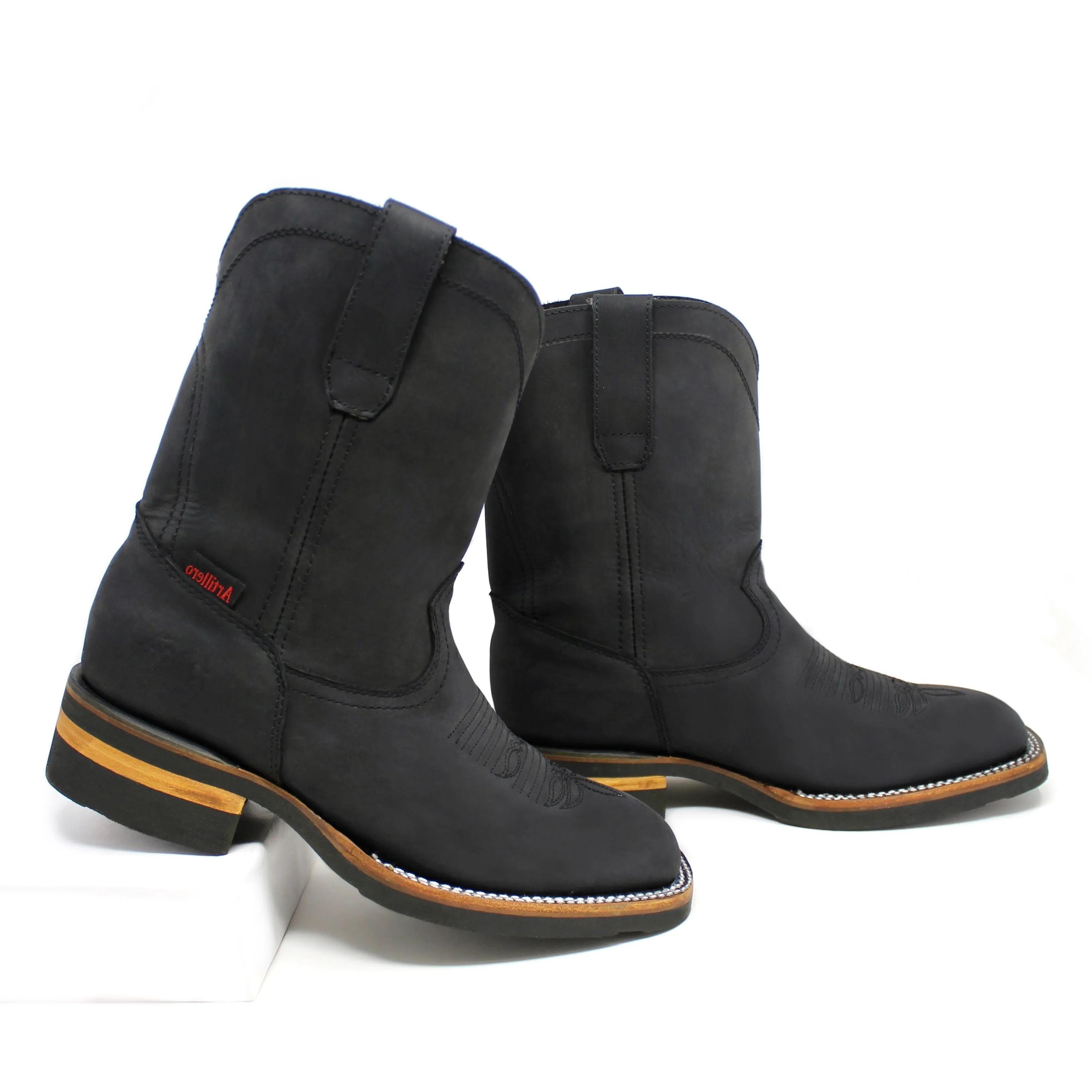 Artillero Square Toe Cowboy Boot