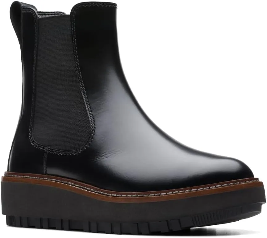 Clarks Women's Orianna Up Chelsea Boot