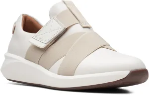 Clarks Women's Un Rio Strap Sneaker, White Leather, 9.5 W