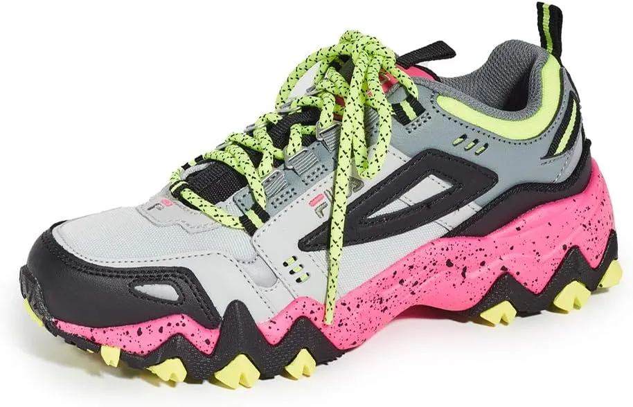 Fila Oakmont TR Women's Sneaker 7.5 B(M) US Grey-Black-Hot Pink