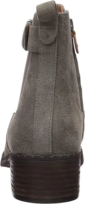 Gentle Souls by Kenneth Cole Women's Best Buckle Chelsea Boot, Cement, 5.5 Medium US