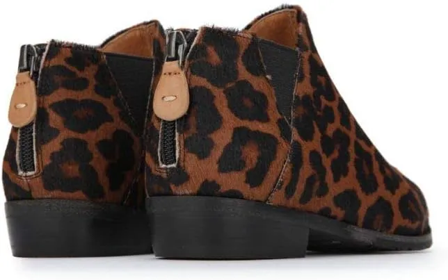 Gentle Souls by Kenneth Cole Women's Neptune Chelsea Bootie Boot