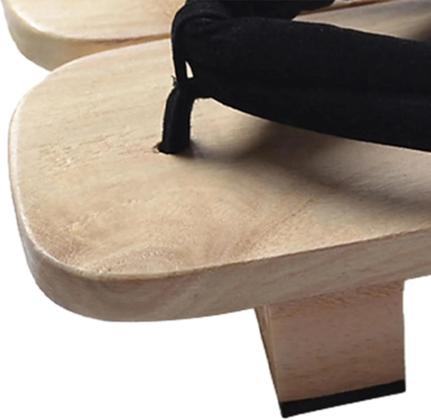 Japanese Wooden Clogs for Indoor And Outdoor Use