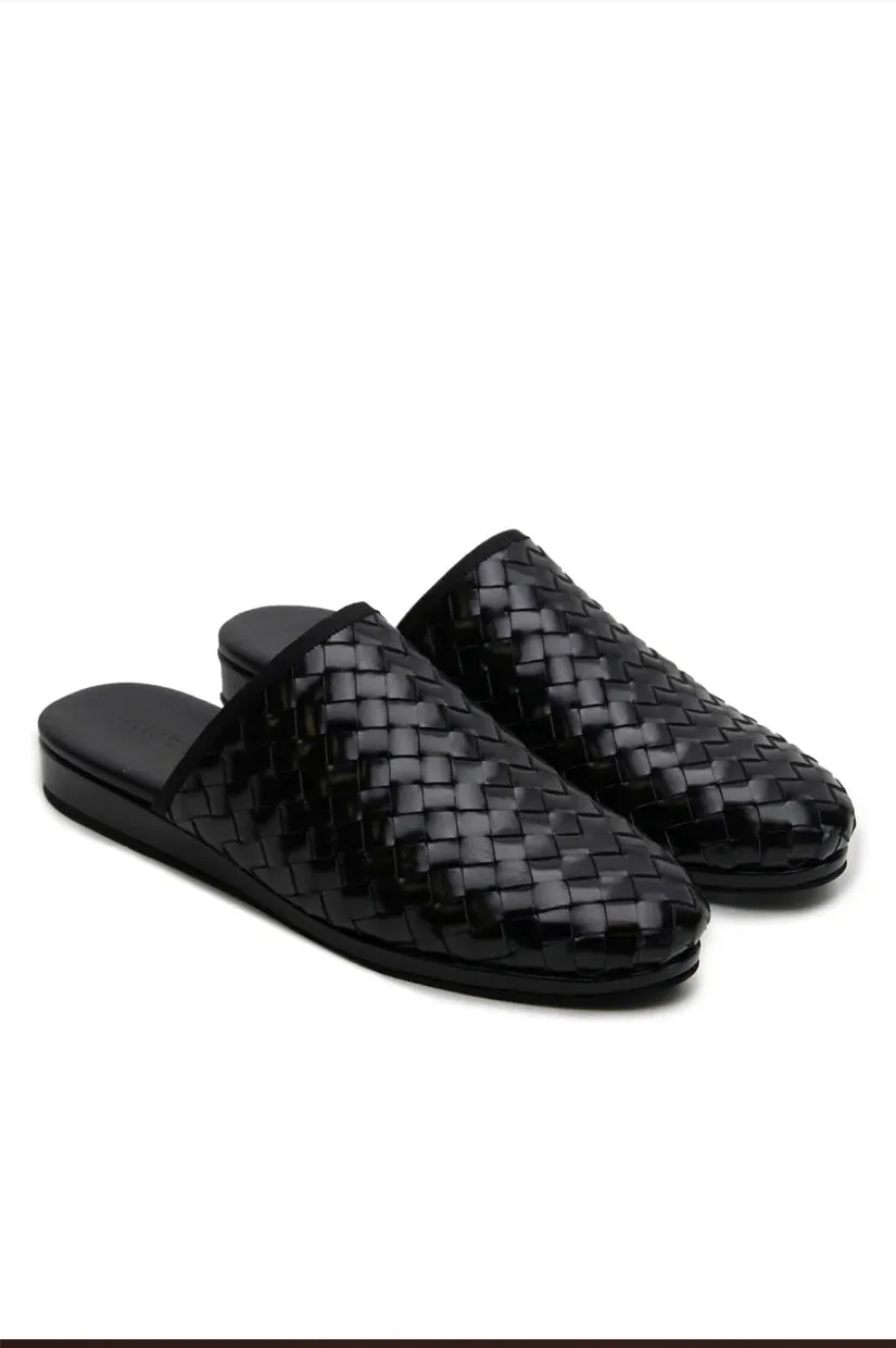 La Tribe Woven Slip On - Black