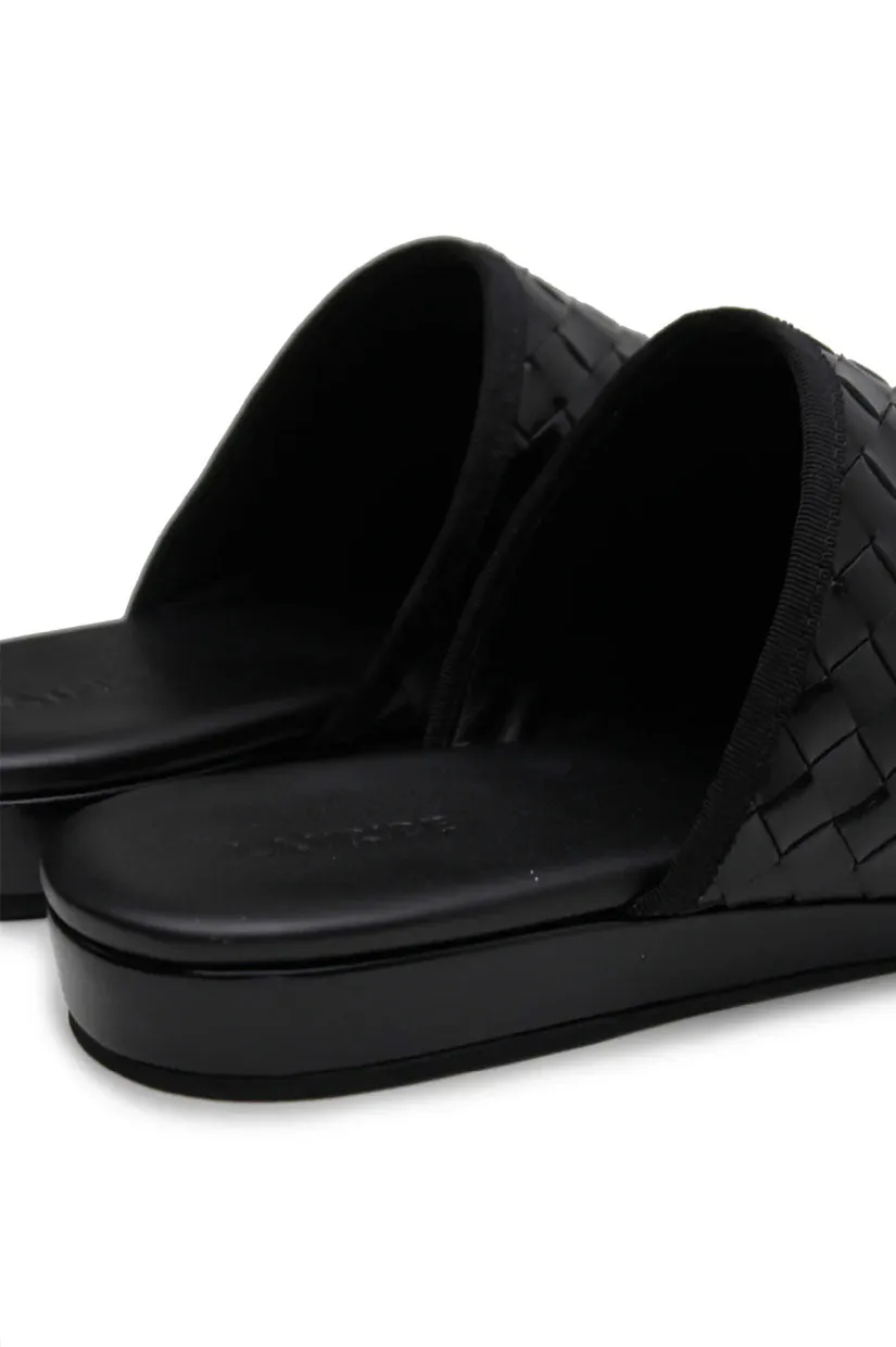 La Tribe Woven Slip On - Black