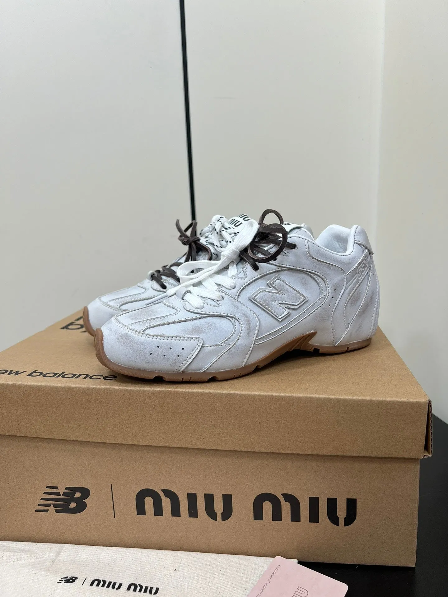 Miu Balance 530 SL Sneakers Retro White Suede