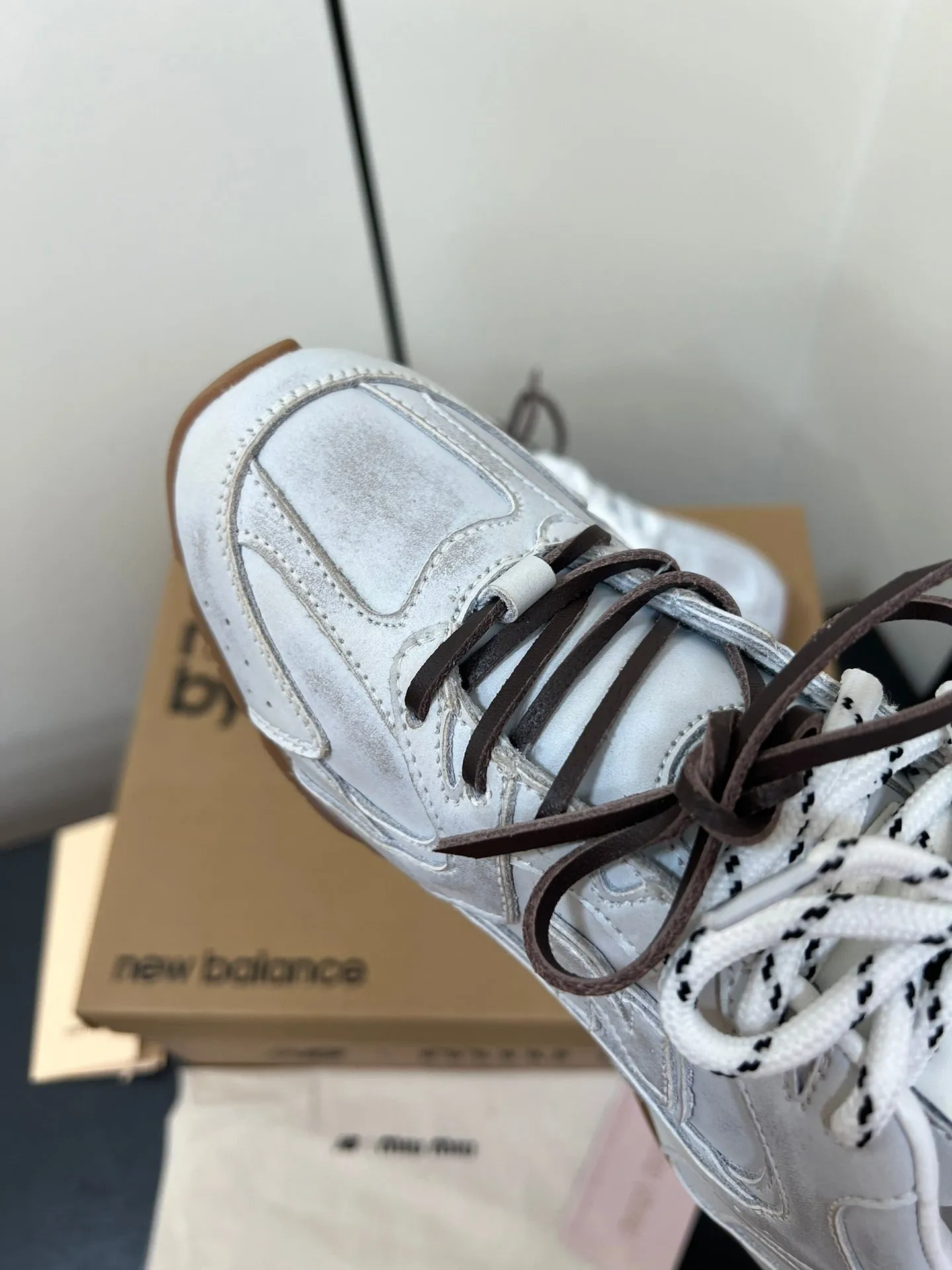 Miu Balance 530 SL Sneakers Retro White Suede