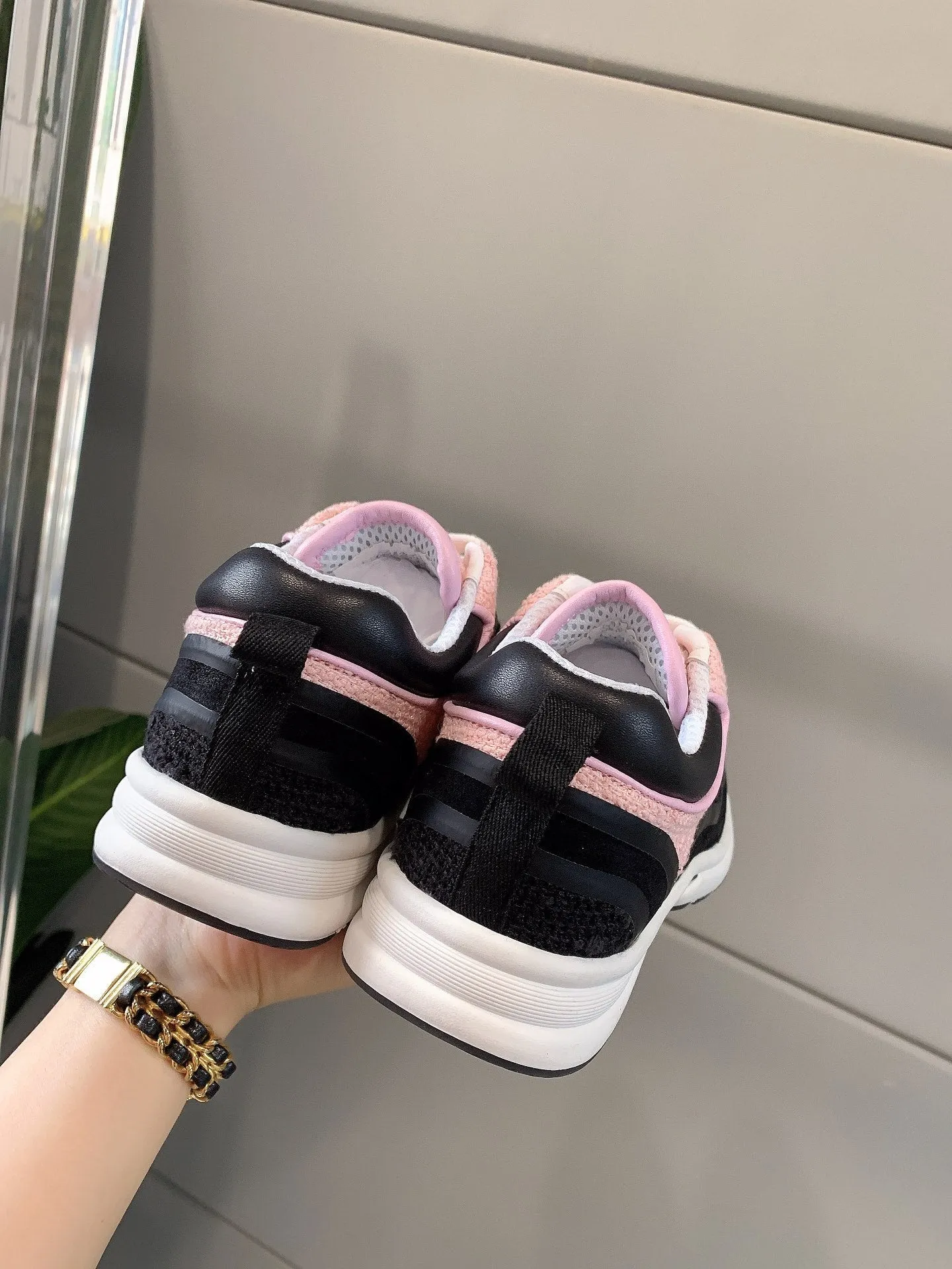 Mix Wool In Pink 145624 Black Full-featured range Sneaker CHANEL Remote-controlled