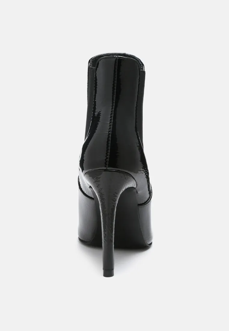 Molina High Heeled Chelsea Boot By Ruw