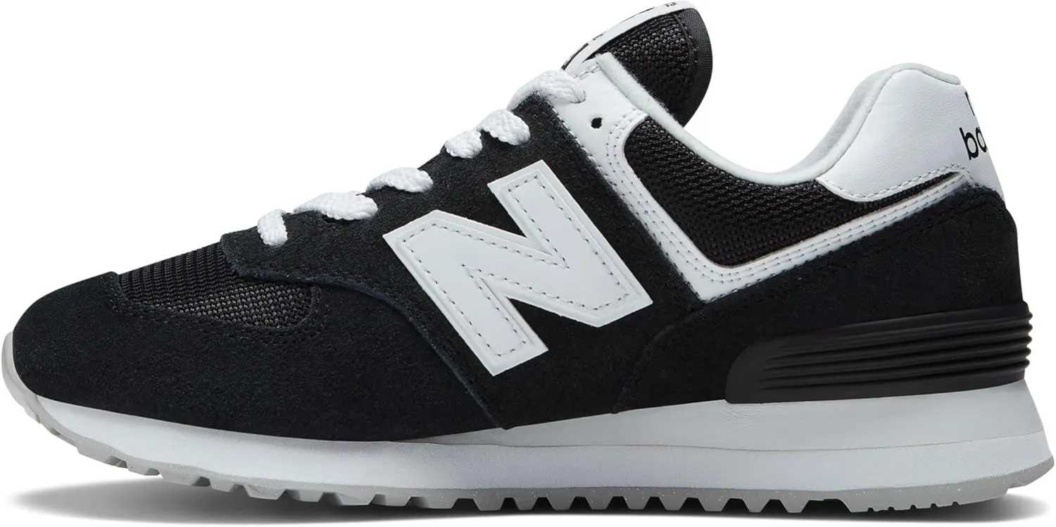 New Balance Women's 574 V2 Essential Sneaker