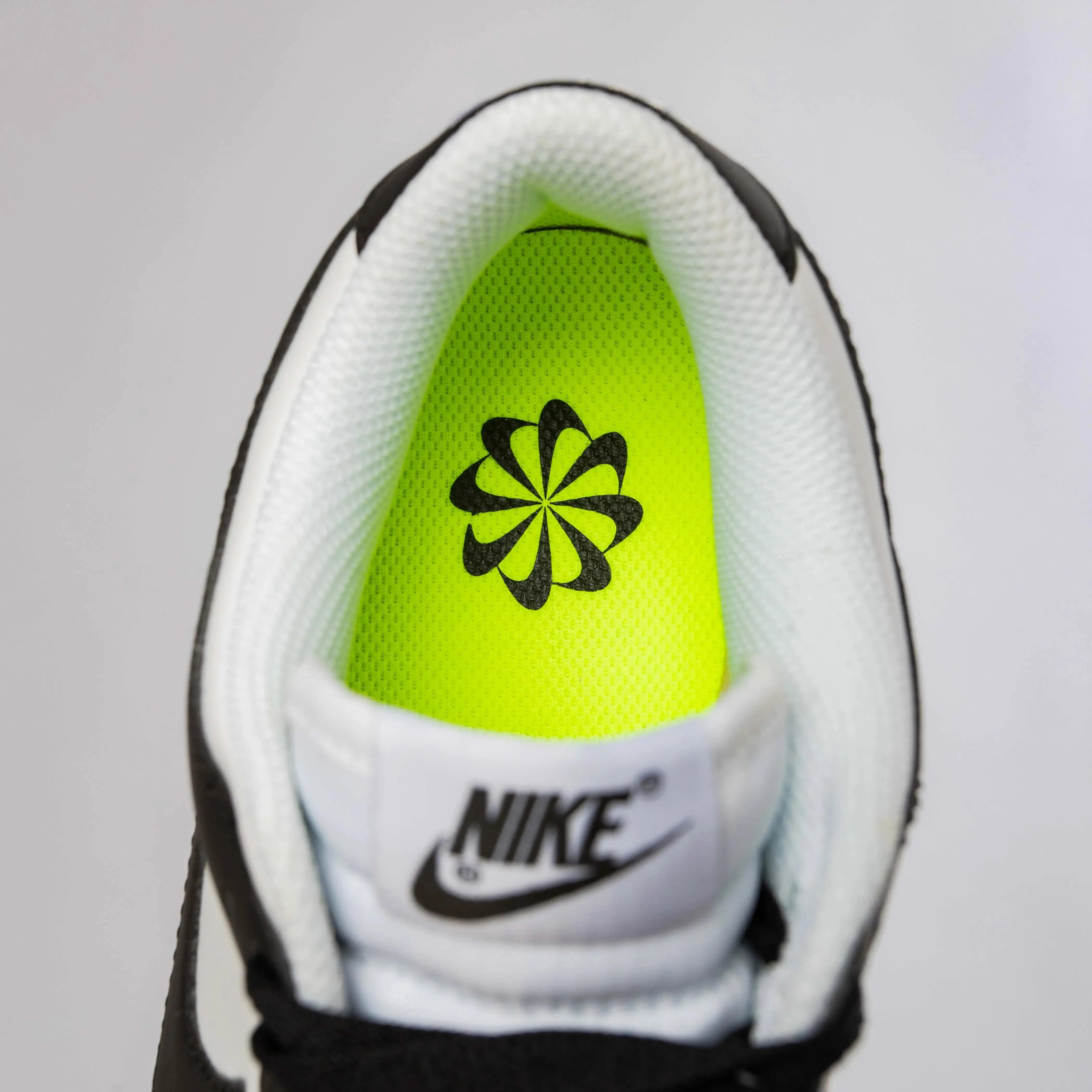 Nike Dunk Low Next Nature White Black