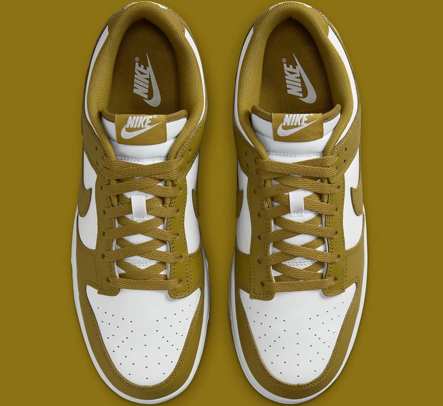 Nike Men's Dunk Low Retro Sneaker