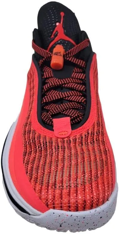 NIKE Men's Sneaker