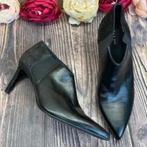 Rag & Bone Black Leather Beha Chelsea Booties 39.5M