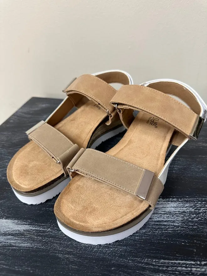 Roadie Wedge by Corkys