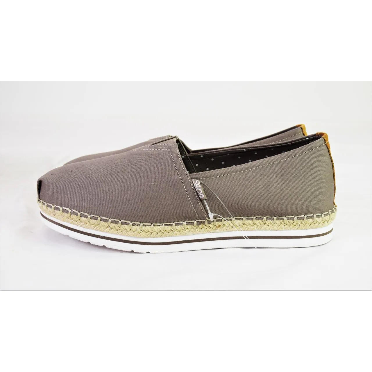 Skechers Women's Bobs Breeze Taupe 10