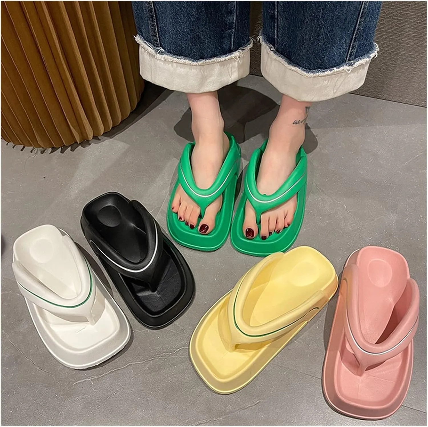 Sliders Women Fashion Personality Summer Thick Bottom Flip-flops Fashionable Outer Wear Tide Indoor One Word Sandals Outdoor Flip-flops Slippers Women