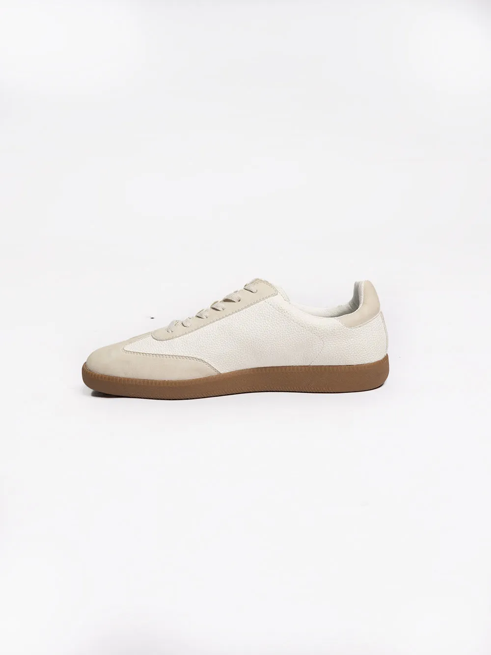 STREETSTRIDE SNEAKER