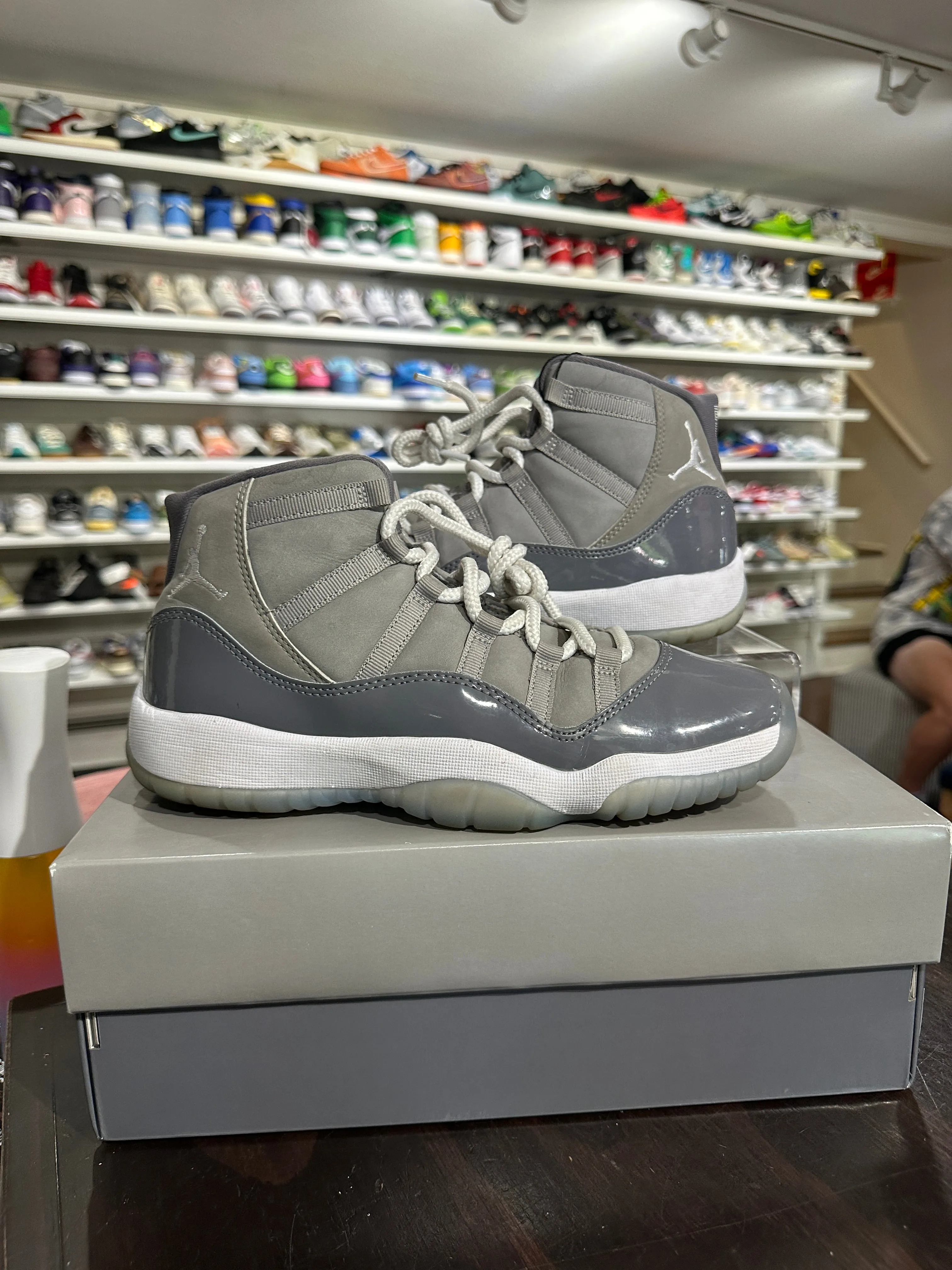 *USED* Jordan 11 Cool Grey (SIZE 6.5Y)