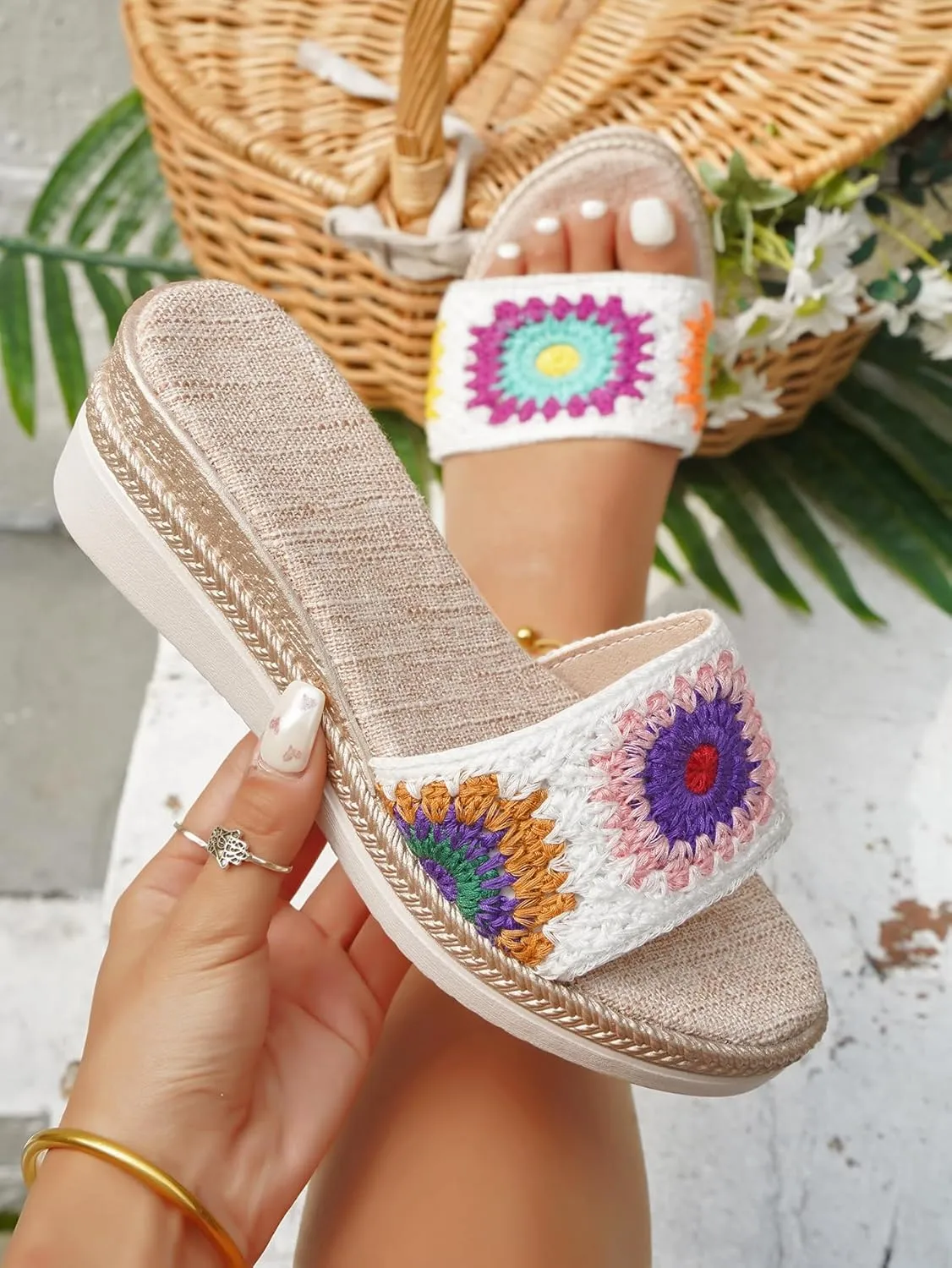 Women's Floral Crochet Platform Slide Sandals Comfortable One Band Espadrille Platform Sandals with Rivets Thick Insole Slip on Platform Slides